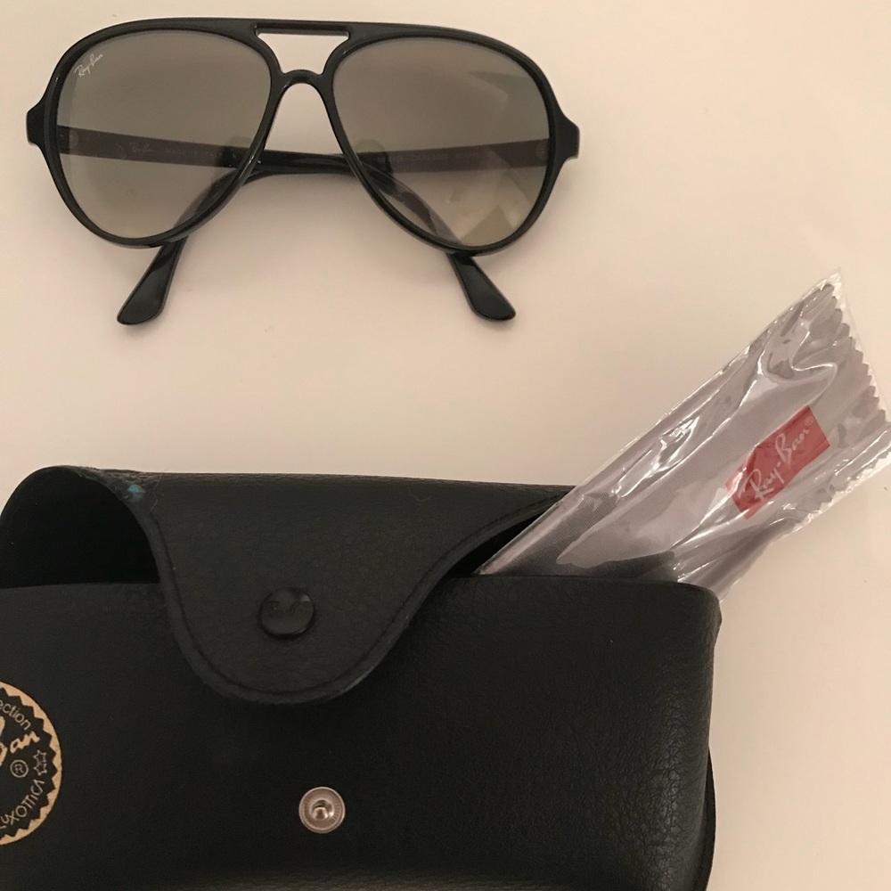 Ray ban aviators